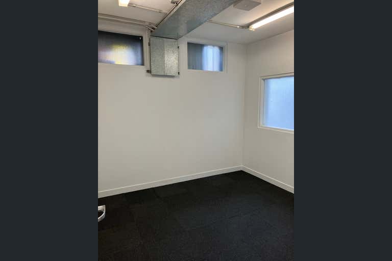 Storage and E-commerce Space Available - Single Door Access in Brookvale, 2 Ada Ave Brookvale NSW 2100 - Image 2