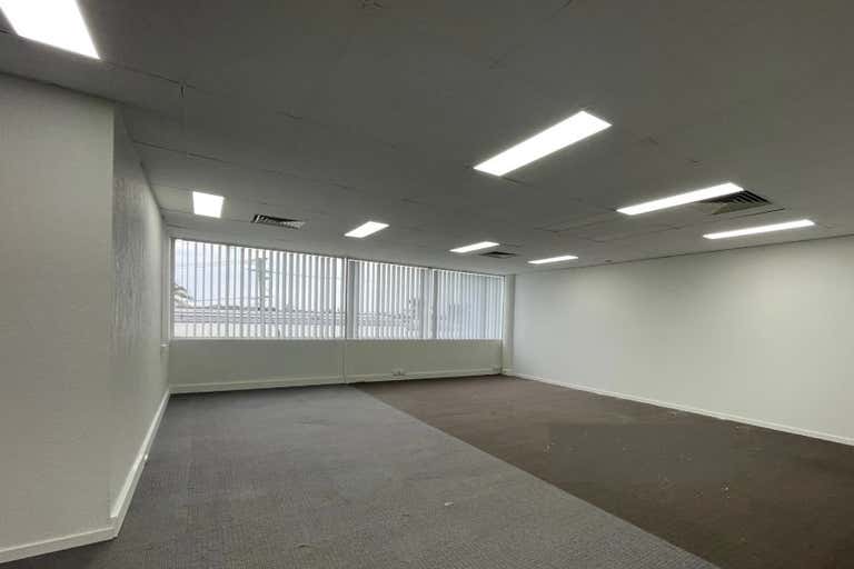 15G/10 Old Chatswood Road Daisy Hill QLD 4127 - Image 4
