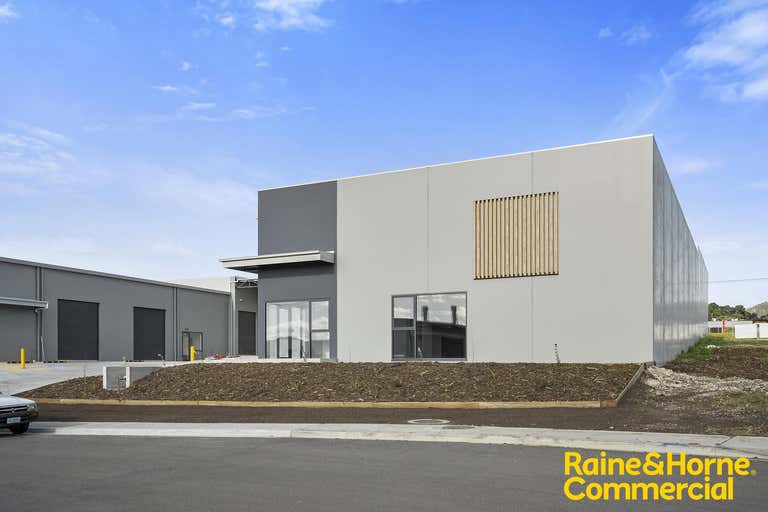 Unit 1, 7 Abernant Way Cambridge TAS 7170 - Image 3