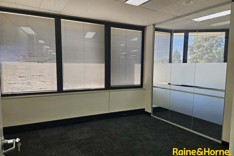 Suite 2A, 101 Queen Street Campbelltown NSW 2560 - Image 3