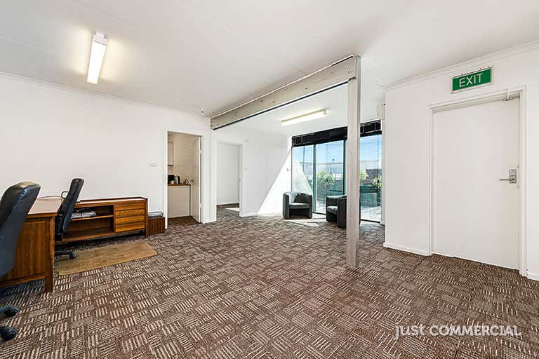 15/477 Warrigal Road Moorabbin VIC 3189 - Image 2