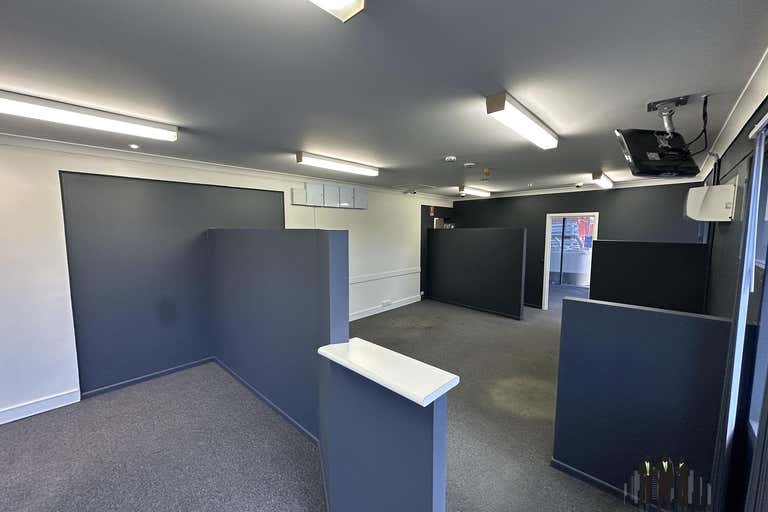 1/16 Lear Jet Dr Caboolture QLD 4510 - Image 4