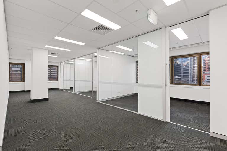 1402/447 Kent Street Sydney NSW 2000 - Image 4