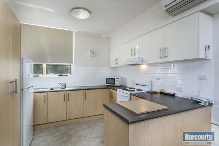 Corfu Apartments, 35 Moseley Street Glenelg SA 5045 - Image 4
