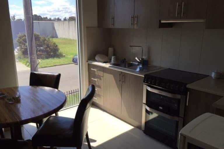 Suite  1, 2 Deblin Drive Narre Warren VIC 3805 - Image 4