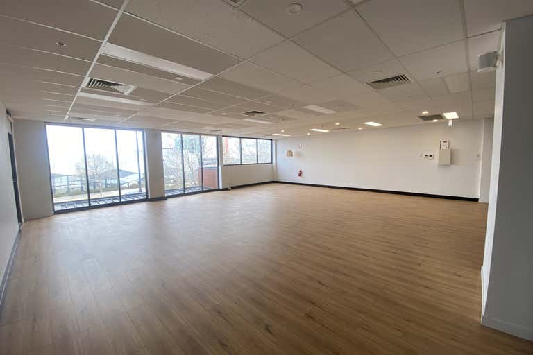Level 1 Suite TB2, Level 1 B2 9 Commercial Road Caroline Springs VIC 3023 - Image 2