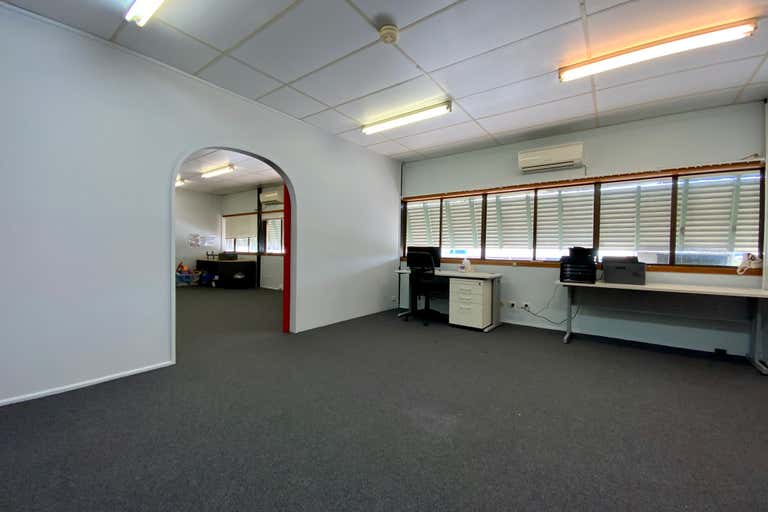 Suite 2, 23 Pulteney Street Taree NSW 2430 - Image 2