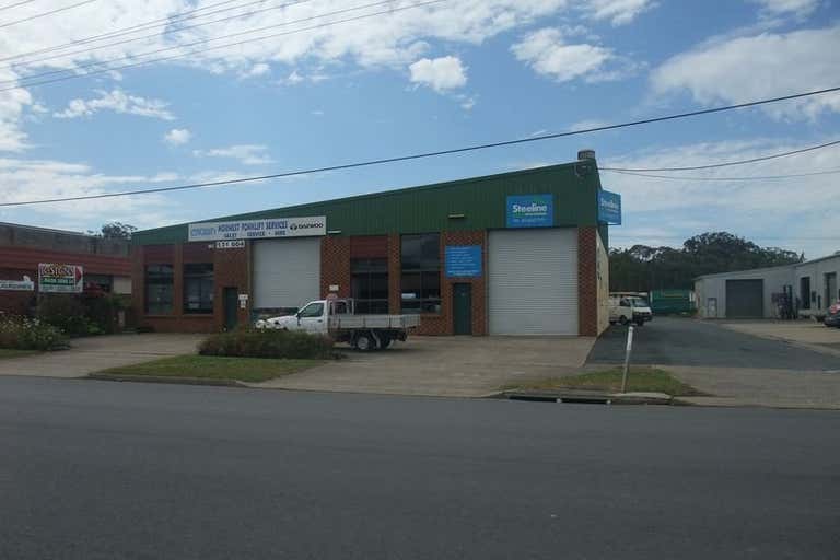 Units 3/4, 11 Wingara Drive Coffs Harbour NSW 2450 - Image 1
