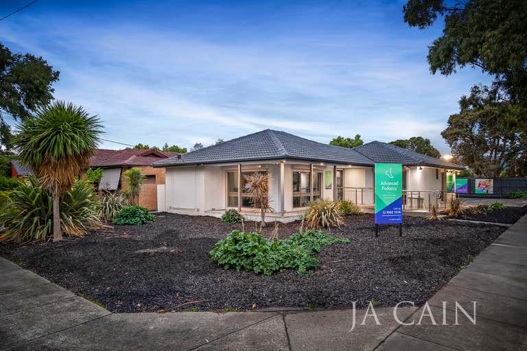 14 Yardley Drive Wheelers Hill VIC 3150 - Image 1