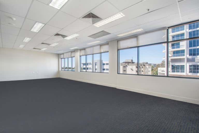 First Floor, 4/14 Duporth Avenue Maroochydore QLD 4558 - Image 2