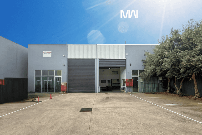 Unit 5, 7 Lindaway Place Tullamarine VIC 3043 - Image 1