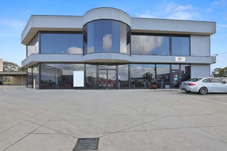 Ground floor showroom, 3 Sharon Court North Geelong VIC 3215 - Image 1