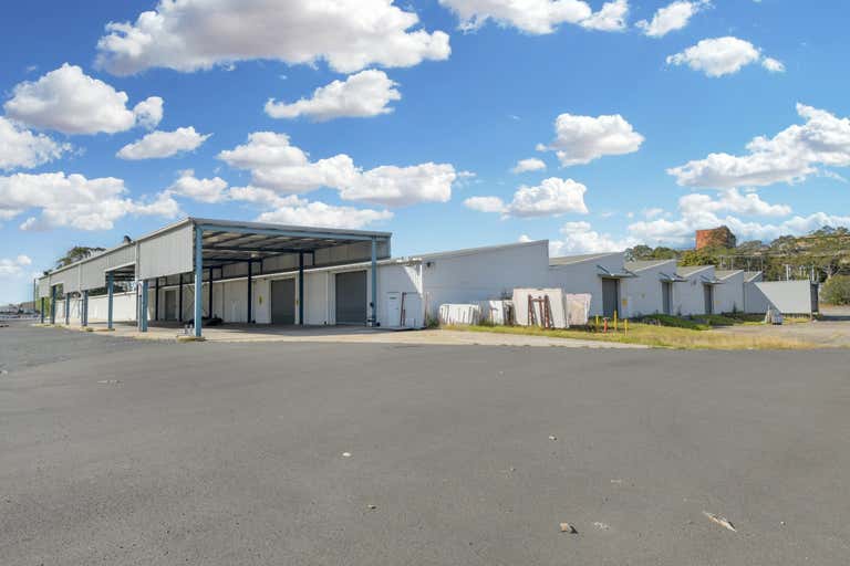 2B Farrow Road Campbelltown NSW 2560 - Image 2