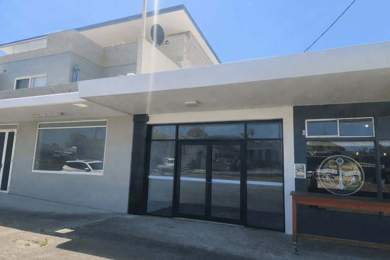 76 Addison Avenue Lake Illawarra NSW 2528 - Image 1