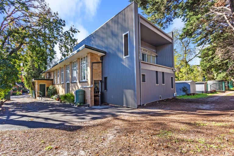 APPLICATIONS CLOSED - Former Community School Building For Lease     - Image 1