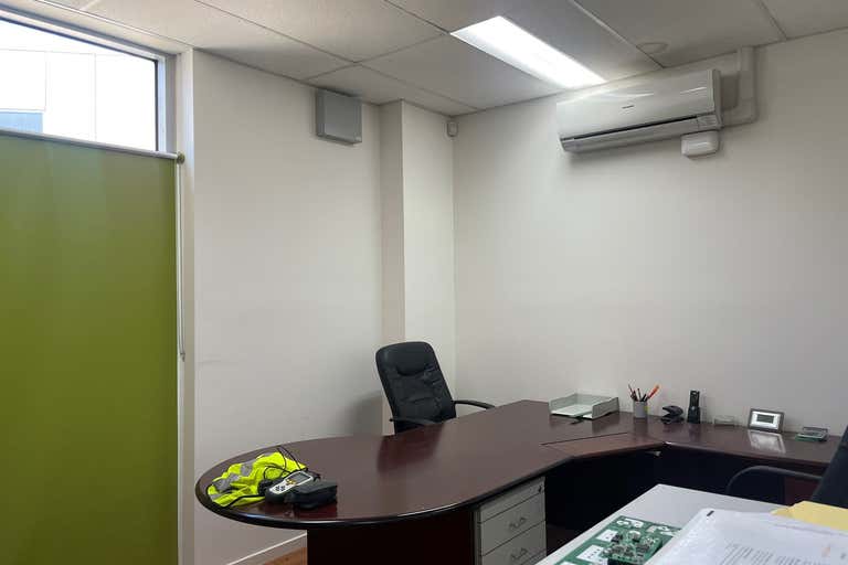 6/1-3 MALLORY COURT Bayswater VIC 3153 - Image 2