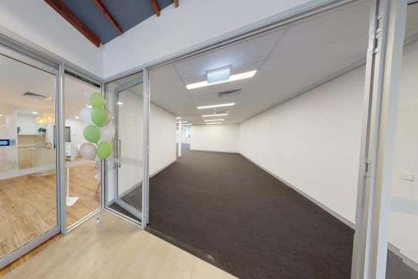 4 Makin Place Deakin ACT 2600 - Image 4