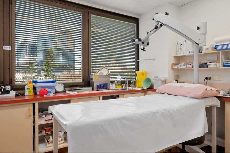 Spring Hill QLD 4000 - Image 3