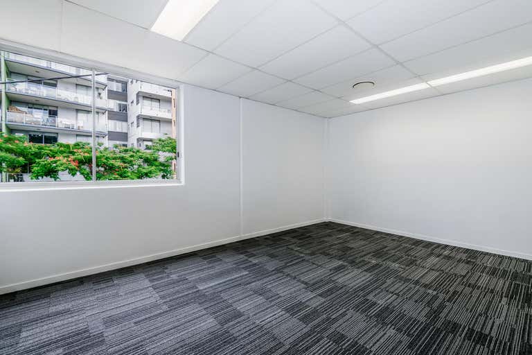1/11 Donkin St West End West End QLD 4101 - Image 3