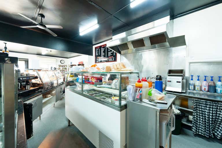 Painters Cafe, 70 Guy Street Corowa NSW 2646 - Image 3