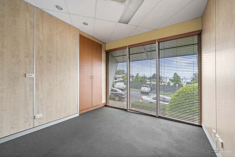 Suite 1, 13 Kitchener Street East Toowoomba QLD 4350 - Image 3