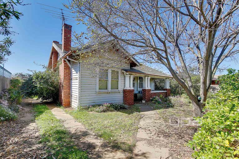 14 Wedge Street Werribee VIC 3030 - Image 4