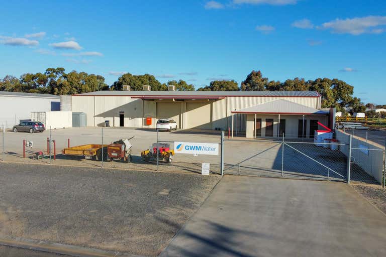 19 Webster Drive Swan Hill VIC 3585 - Image 1