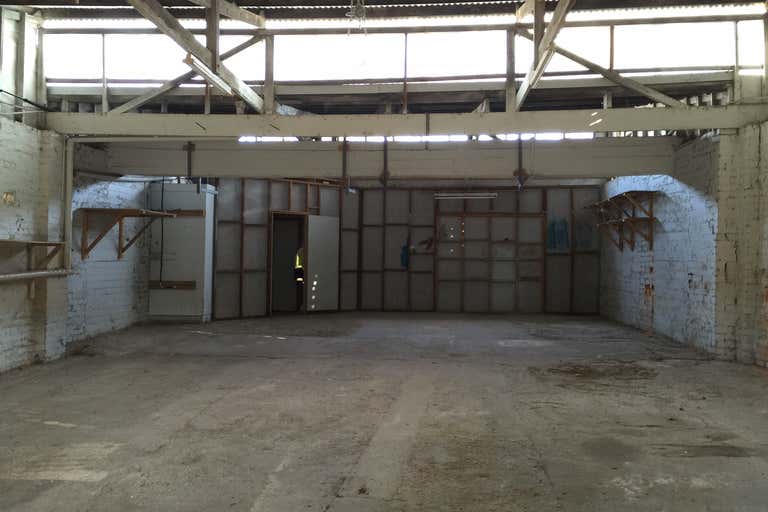 28 Ebden Street Ballarat East VIC 3350 - Image 2