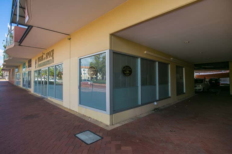 Unit 3, 189 Lakeside Dr Joondalup WA 6027 - Image 3