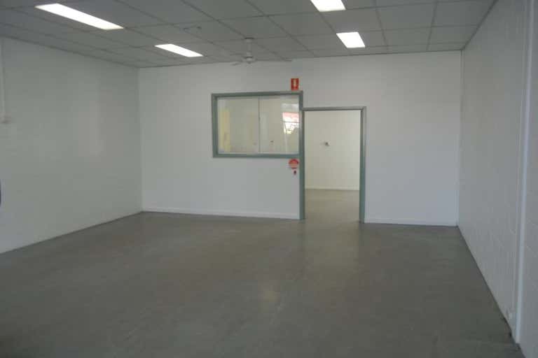 11/1172 Geelong Road Mount Clear VIC 3350 - Image 3