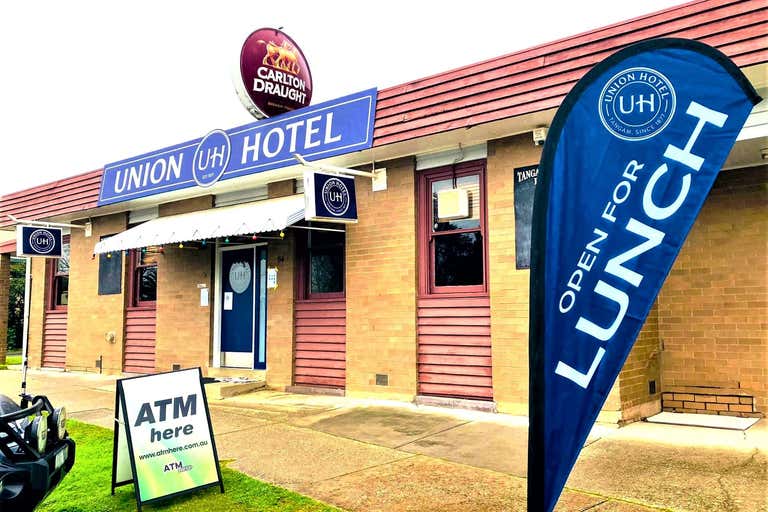 Union Hotel, 54 Kiewa East Road Tangambalanga VIC 3691 - Image 1