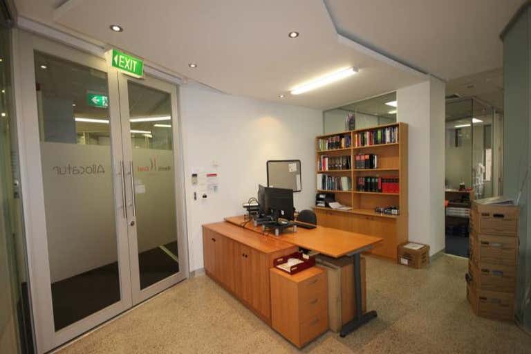 Level 1 Suite 1, 852-858 Glenferrie Road Hawthorn VIC 3122 - Image 4