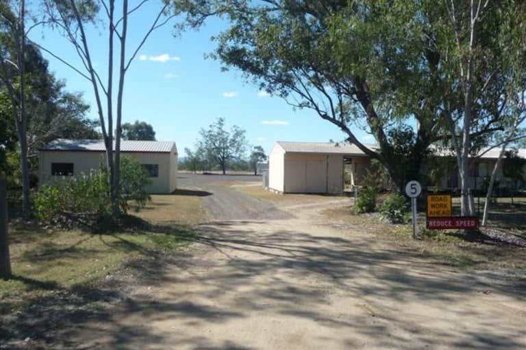 33 Macquarie Street Gracemere QLD 4702 - Image 2