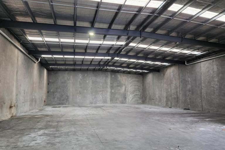 53 East Derrimut Crescent Derrimut VIC 3026 - Image 2