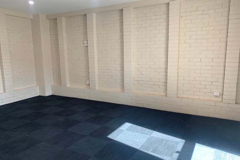 2/734 Main Road Eltham VIC 3095 - Image 4