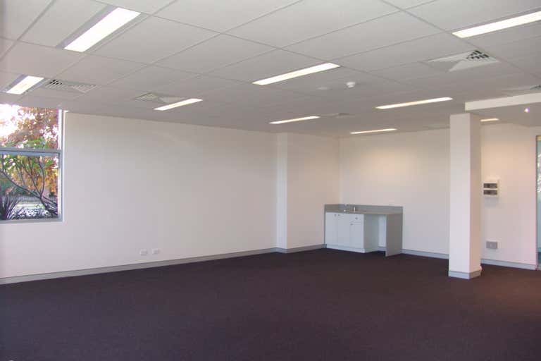 Suite 3, 4 Hyde Parade Campbelltown NSW 2560 - Image 2