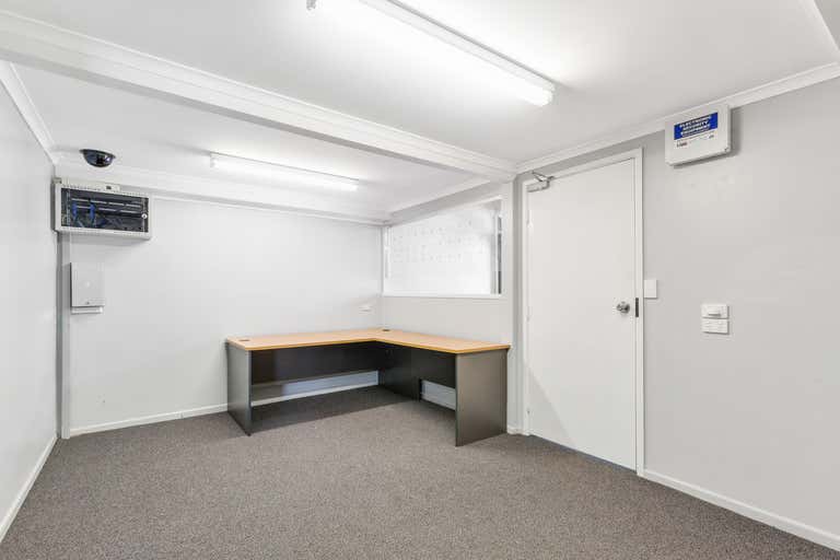 14B Cambridge Street Rockhampton City QLD 4700 - Image 3