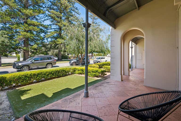 9/88 Forrest Street Cottesloe WA 6011 - Image 2