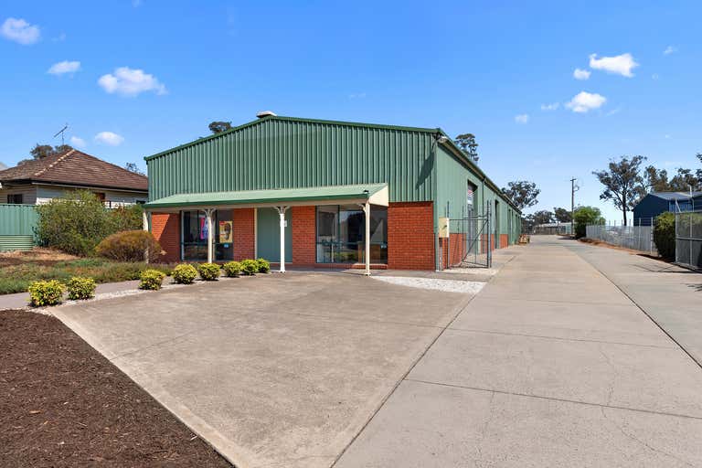 5 Rohs Road East Bendigo VIC 3550 - Image 2