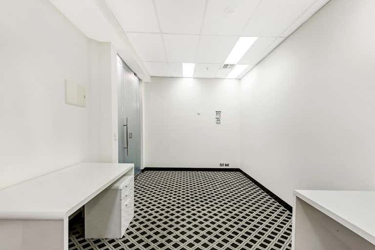 217/1 Queens Road Melbourne VIC 3000 - Image 1