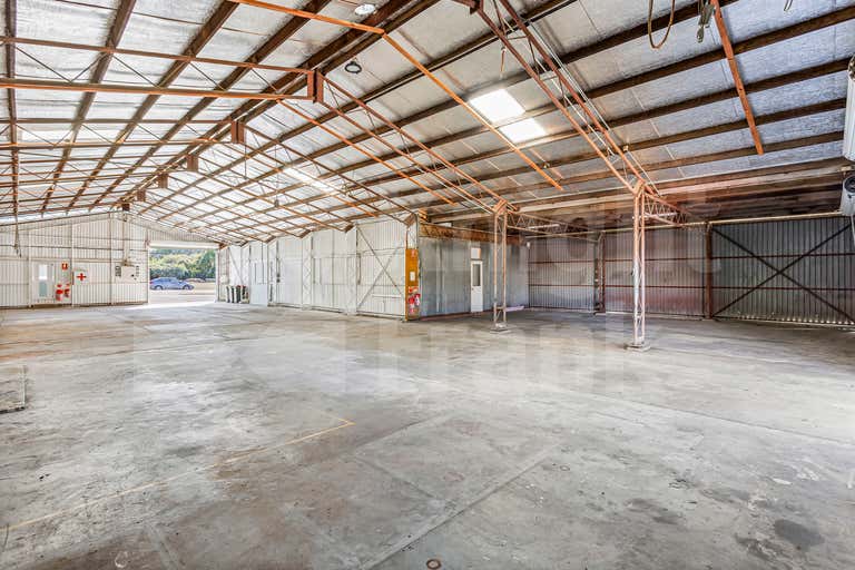 126 Elphinstone Street Berserker QLD 4701 - Image 2