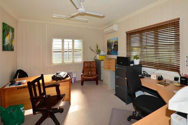Suite 4/6 Emerald Street Cooroy QLD 4563 - Image 3