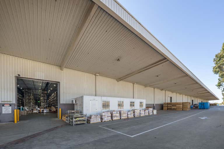 Central West Distribution Centre, 13-19 William Angliss Drive Laverton North VIC 3026 - Image 3