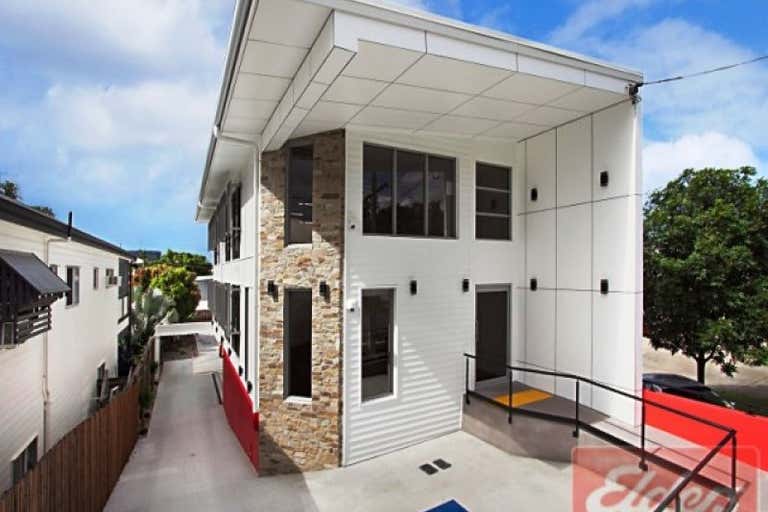 2/122 Lytton Road Bulimba QLD 4171 - Image 1