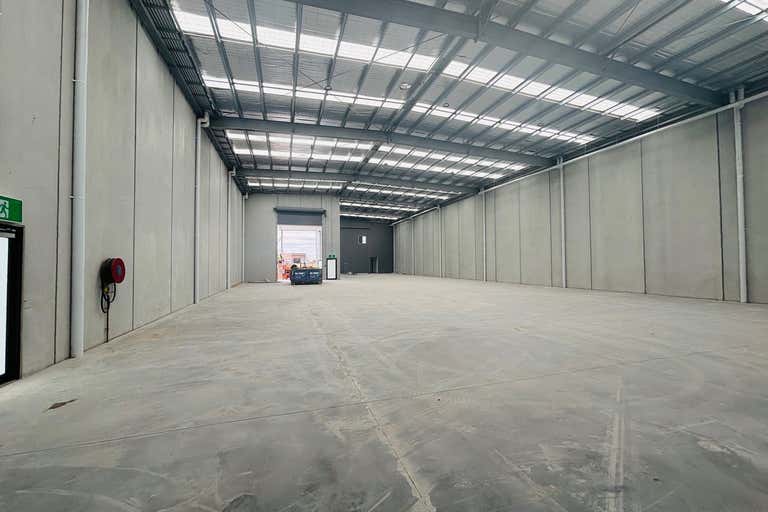 24 Sette Circuit Pakenham VIC 3810 - Image 2