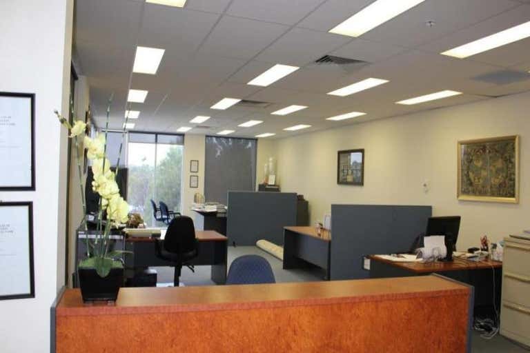 Offices, 45 Lakewood Boulevard Braeside VIC 3195 - Image 2