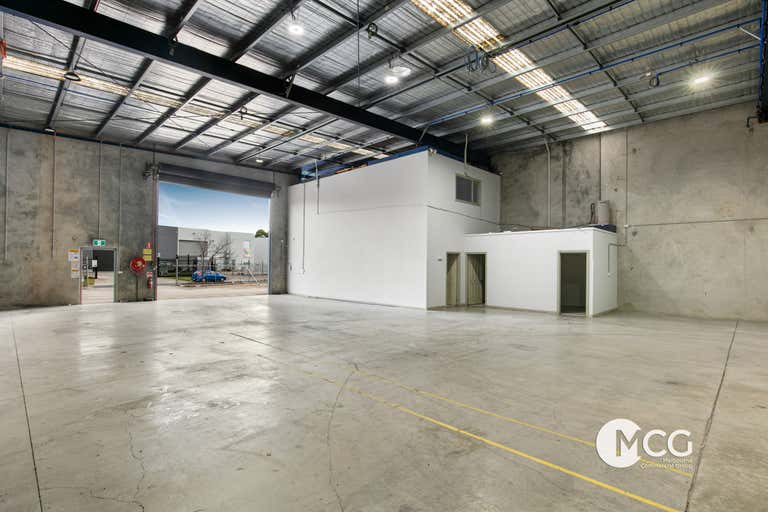 20 Elm Park Drive Hoppers Crossing VIC 3029 - Image 2