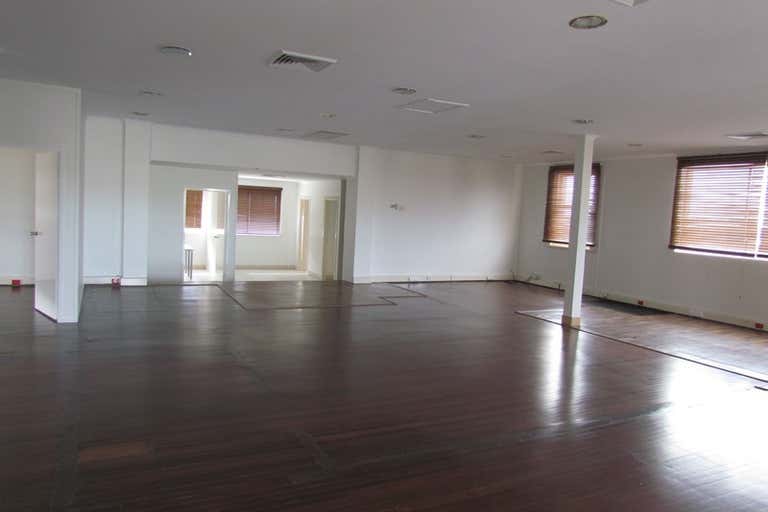 First Floor, 114 Goondoon Street Gladstone Central QLD 4680 - Image 3