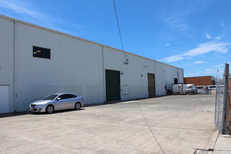 2 Production Avenue Warana QLD 4575 - Image 3