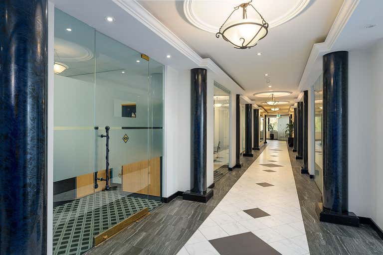 UNIT 212, 89-93 High Street Kew VIC 3101 - Image 2